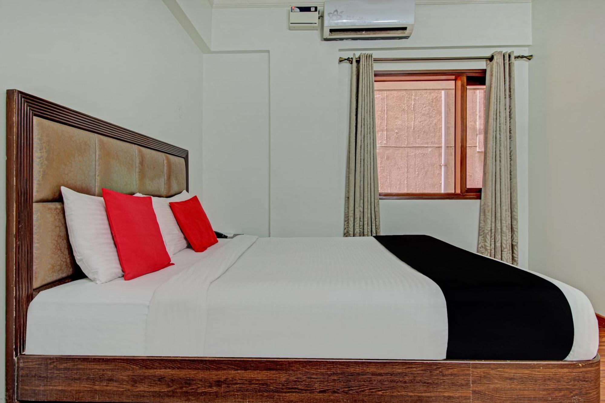 Capital O Sri Krishna Suites Near 7D Voyage Bangalore Exterior foto